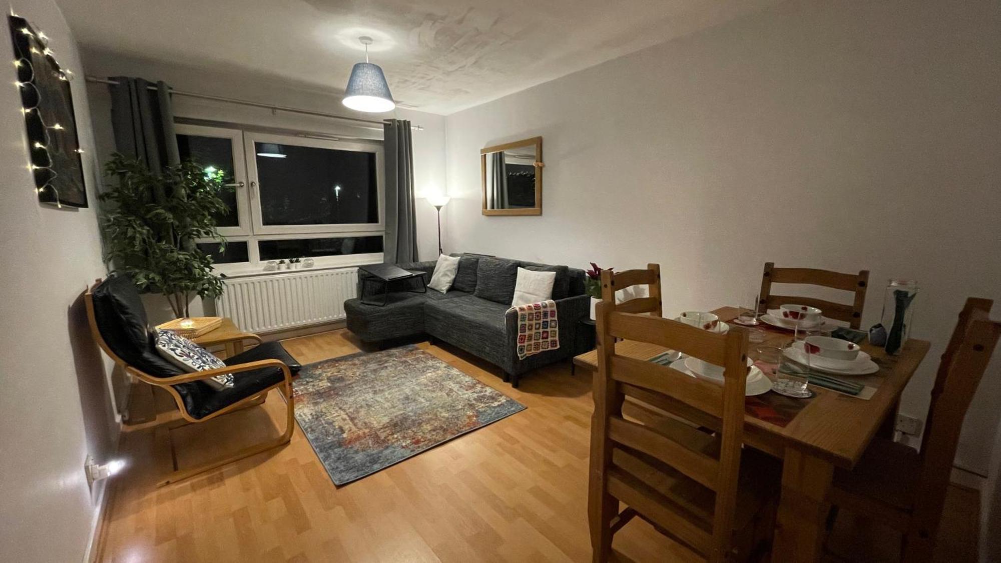 Cosy Flat For 4, Family Friendly, Private Parking, Close To Central London Exterior photo